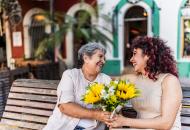 /content/dam/uhc/uhone/health-and-wellness/grandmother-and-granddaughter-outside.jpg