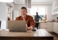 /content/dam/uhc/uhone/health-and-wellness/wide-UHOne_DentalInsurance-1866755411_4.jpg